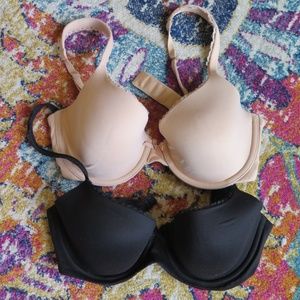 Gap Live in Pretty T-Shirt Bra Bundle